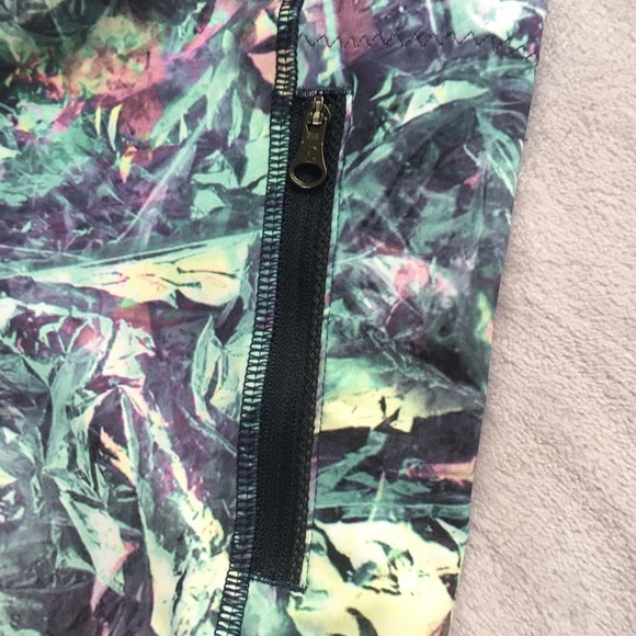 Lululemon Inspire Tight II Mesh Yoga Leggings - Picture 5 of 8